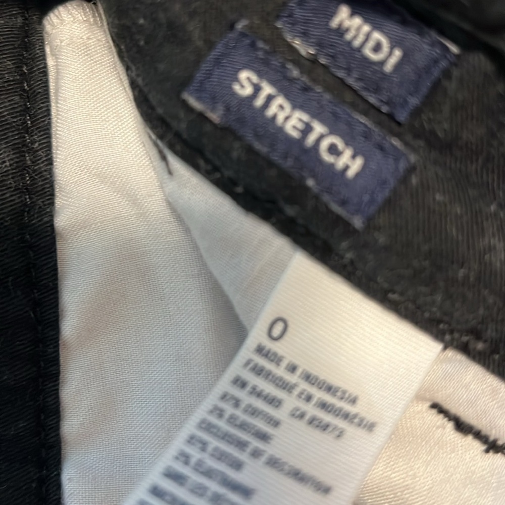 Shorts - Picture 2 of 2